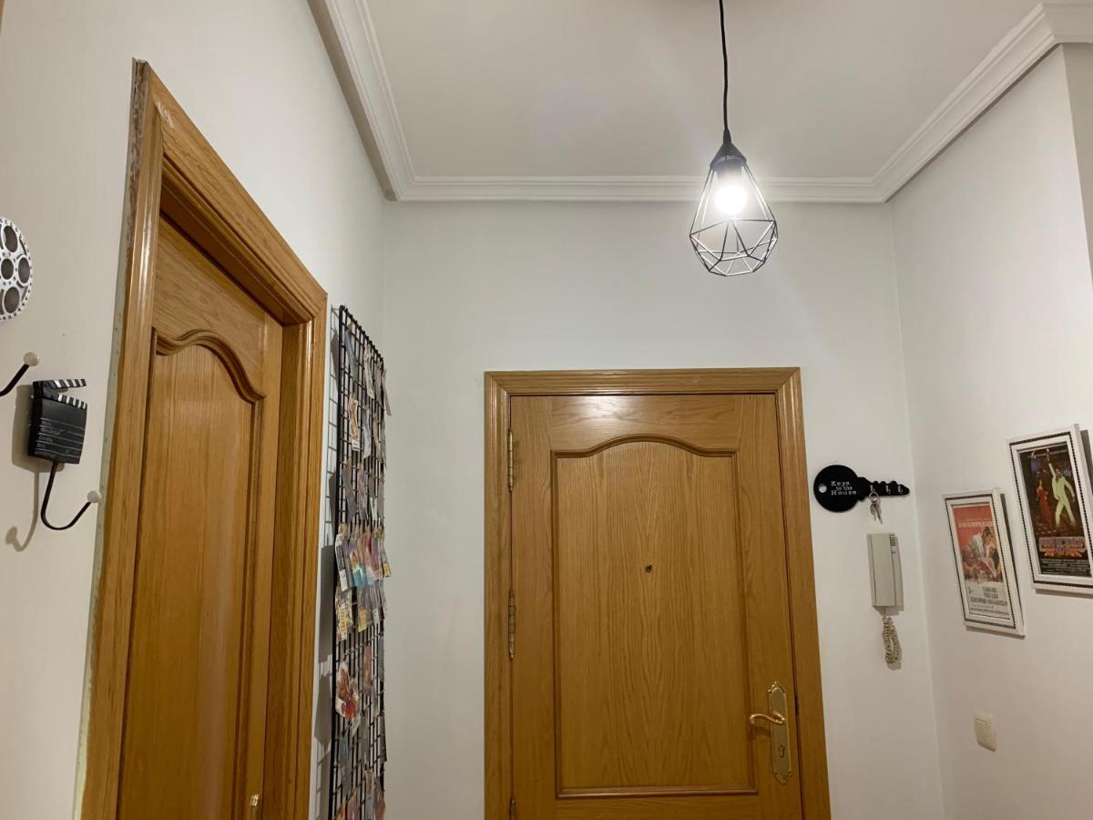 Hoster Cinema Verona Томельйосо Екстер'єр фото